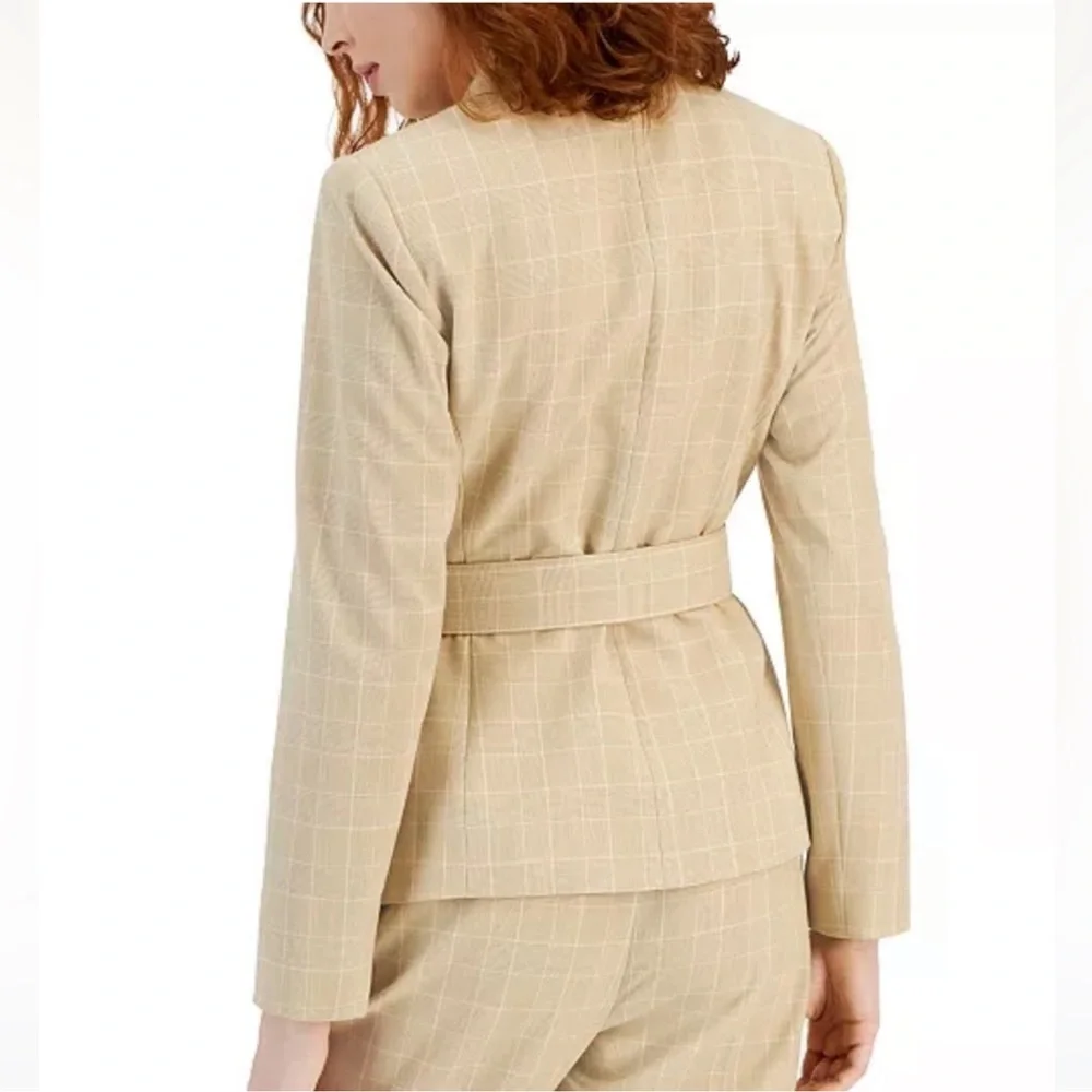Tahari ASL Plaid Belted Asymmetric Hem Blazer sand/salmon size 14